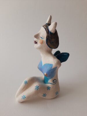 “In the meadow” - female figure